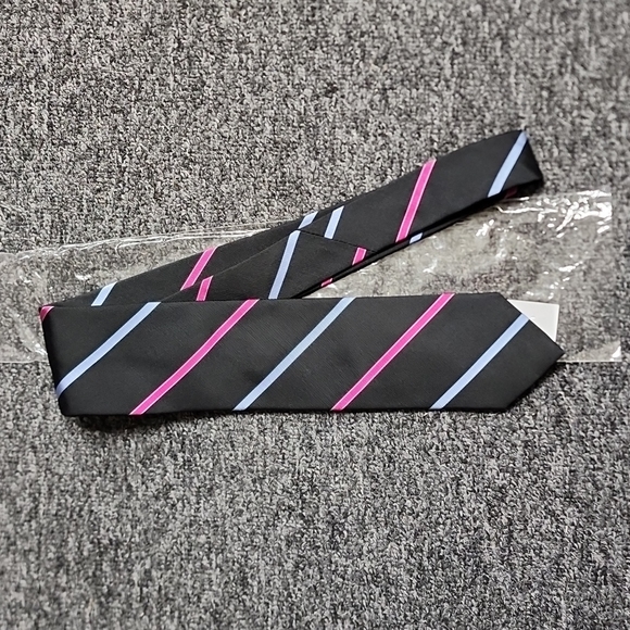 Peter Millar Men's Tie - Picture 8 of 9